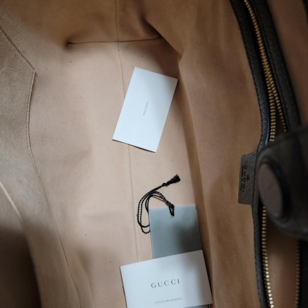 Gucci Bag - Picture 9 of 12